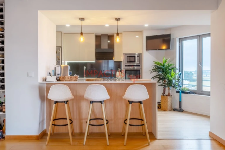 Apartamento T2 para Venda em Vila Nova da Telha Foto 11