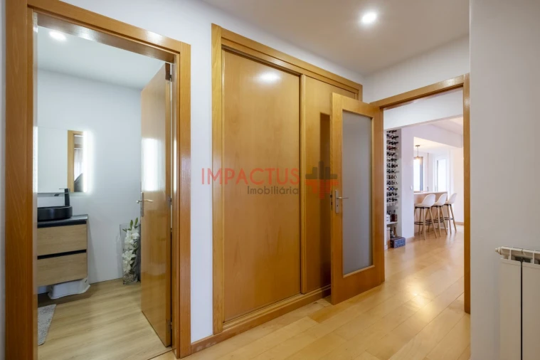 Apartamento T2 para Venda em Vila Nova da Telha Foto 13