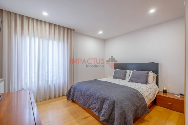 Apartamento T2 para Venda em Vila Nova da Telha Foto 23