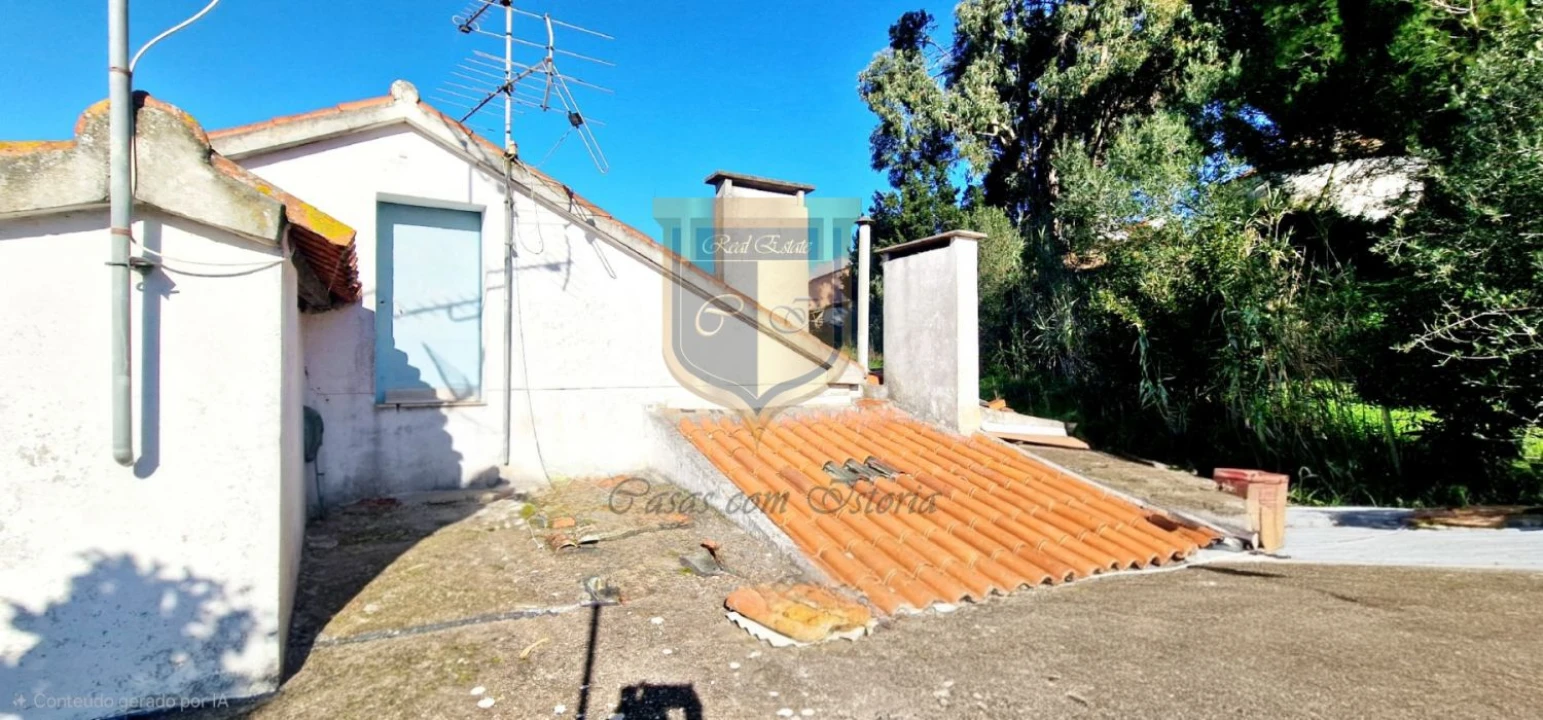 Moradia T3 para Venda em Carvoeira e Carmões Foto 23