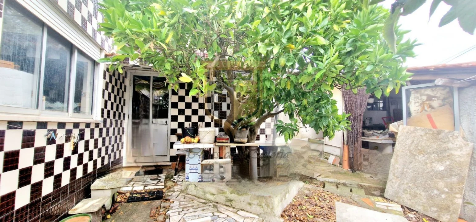 Moradia T3 para Venda em Carvoeira e Carmões Foto 15