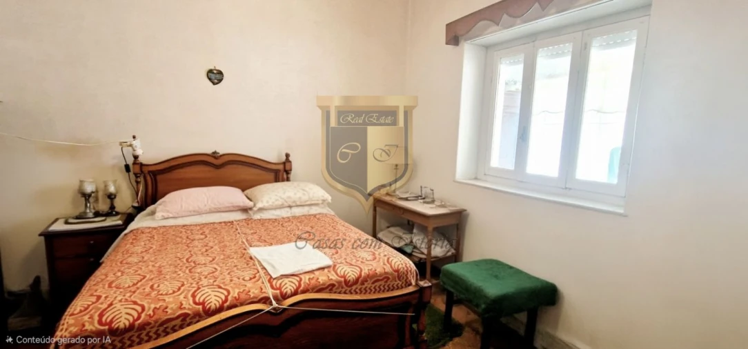 Moradia T3 para Venda em Carvoeira e Carmões Foto 17