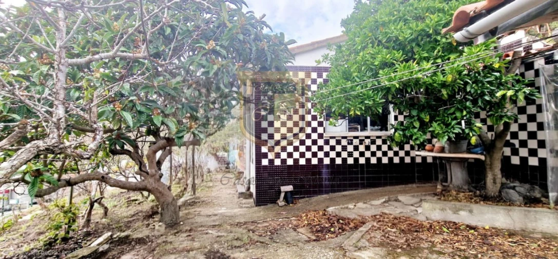 Moradia T3 para Venda em Carvoeira e Carmões Foto 25