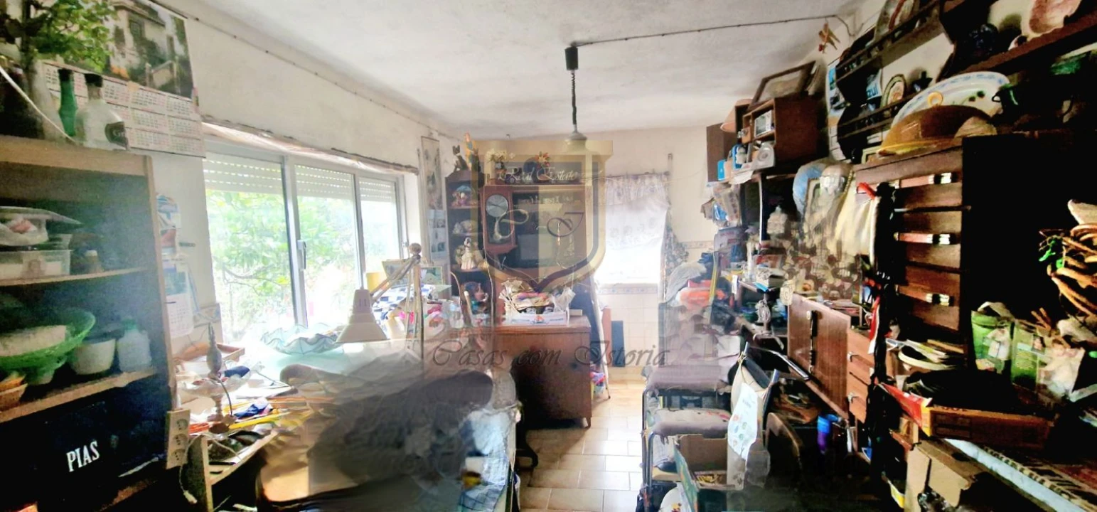 Moradia T3 para Venda em Carvoeira e Carmões Foto 21