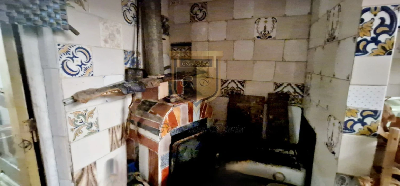 Moradia T3 para Venda em Carvoeira e Carmões Foto 20