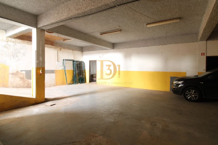 Loja para Arrendamento em Camara de Lobos Foto 3