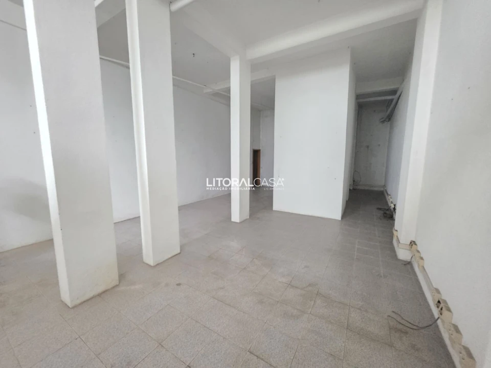 Loja para Arrendamento em Esgueira Foto 17