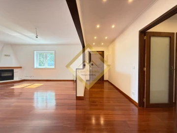 Apartamento T3 para Venda em Oliveira do Douro