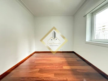 Apartamento T3 para Venda em Oliveira do Douro