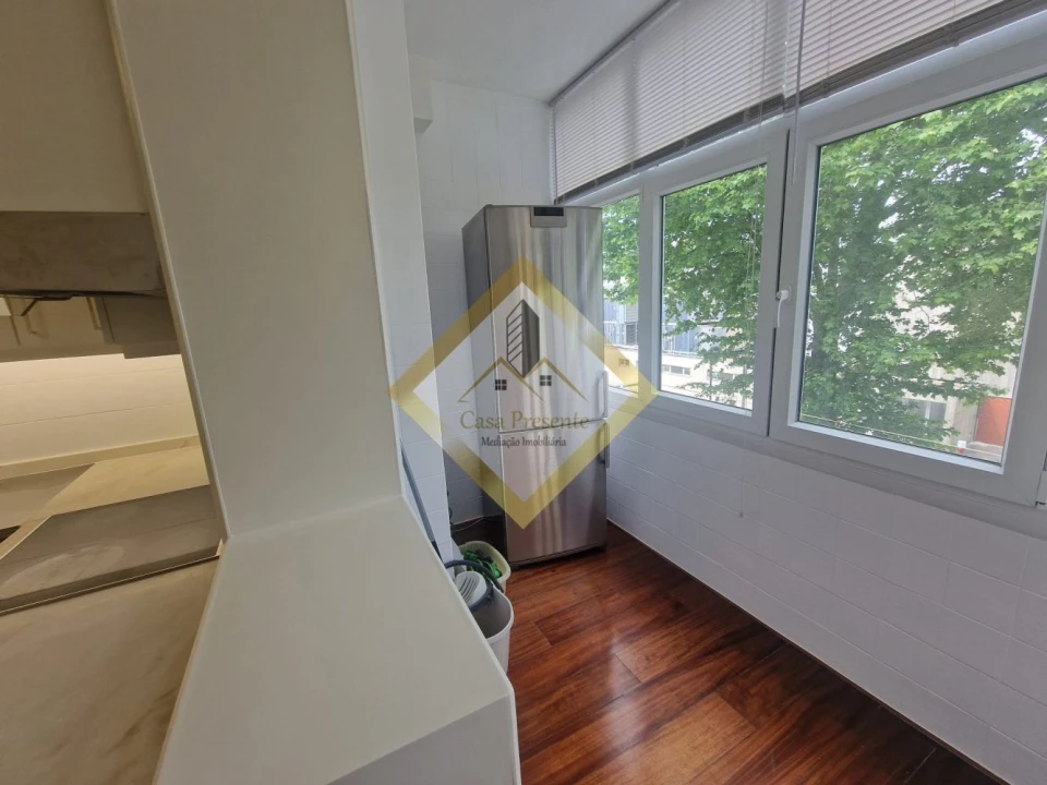 Apartamento T3 para Venda em Oliveira do Douro Foto 14