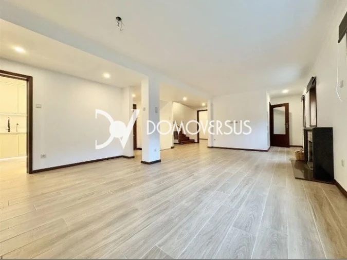 Moradia T6 para Venda em São Mamede de Infesta e Senhora da Hora Foto 3