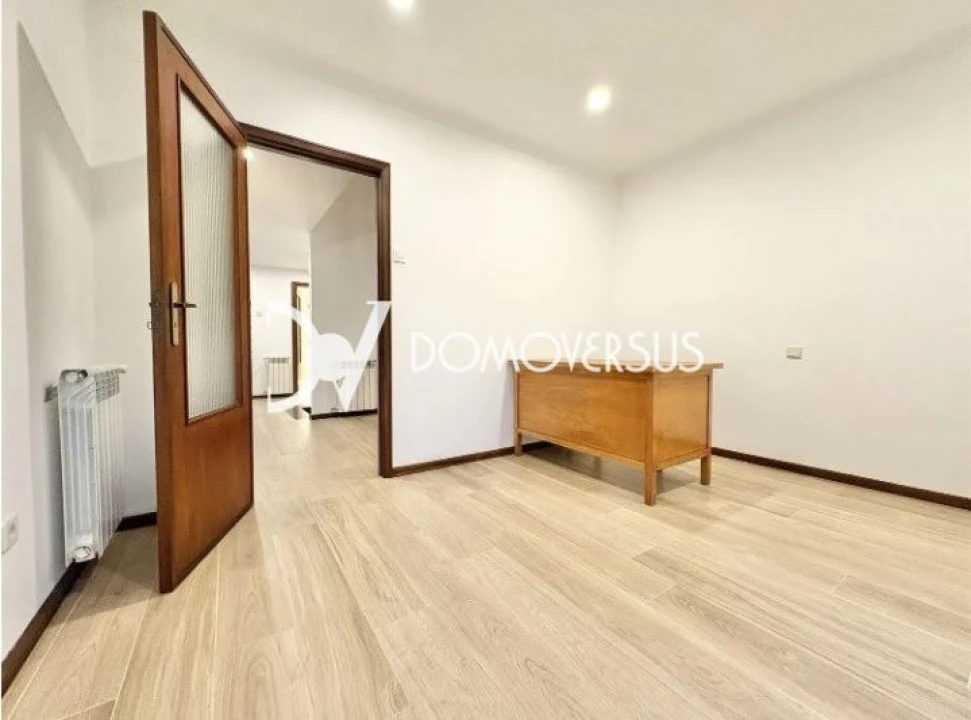 Moradia T6 para Venda em São Mamede de Infesta e Senhora da Hora Foto 11