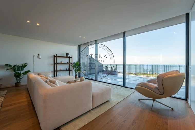 Apartamento T4 para Venda em Canidelo Foto 3