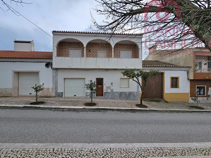 Moradia T4 para Venda em Bencatel