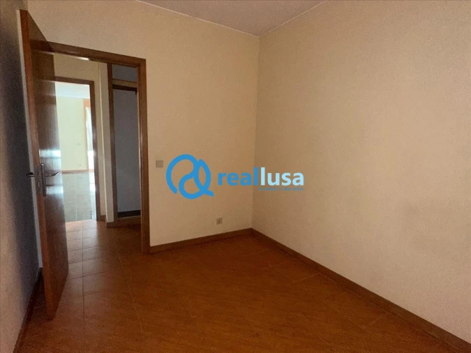 Apartamento T3 para Venda em Paranhos Foto 15