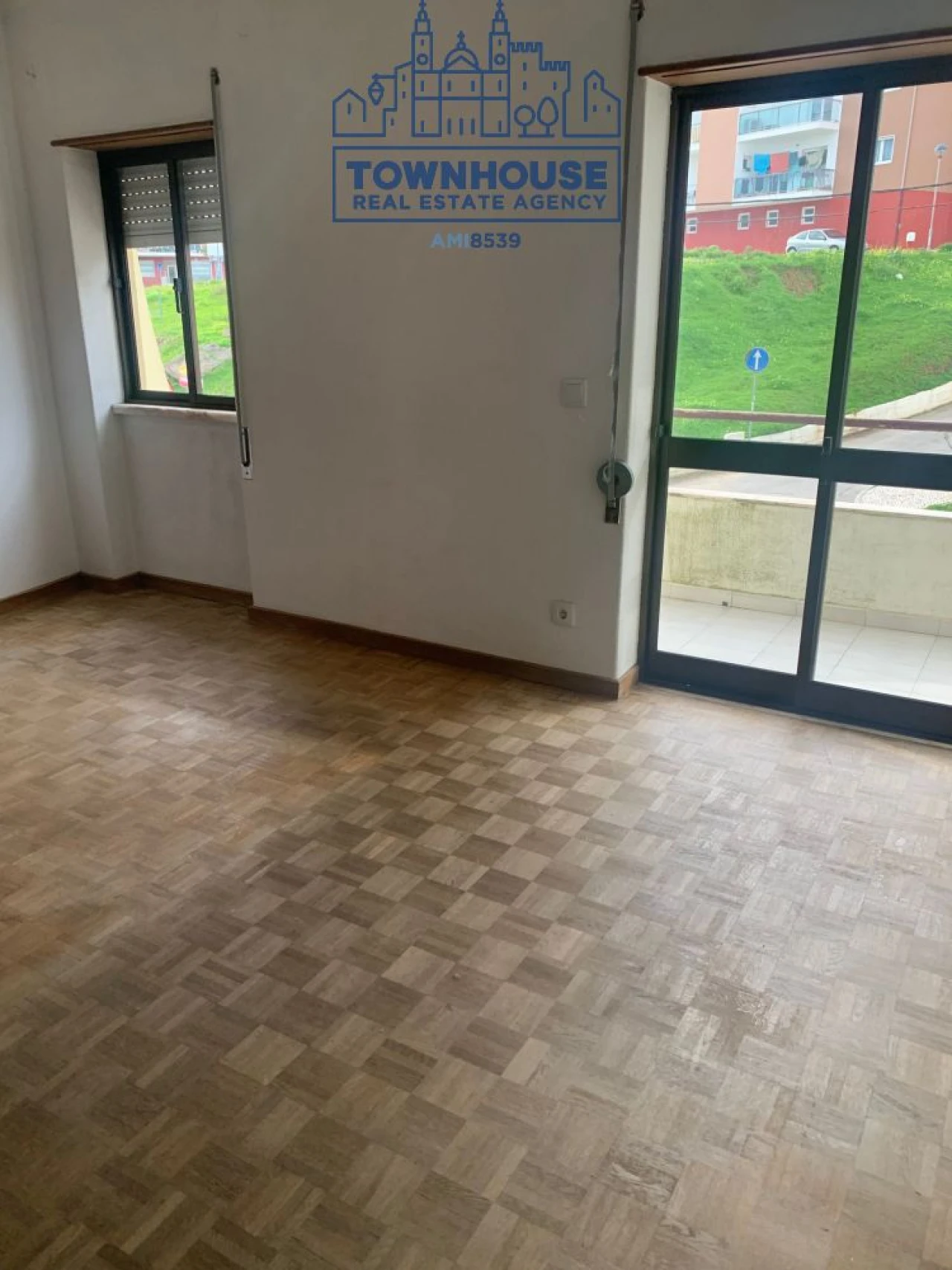 Apartamento T2 para Arrendamento em Sesimbra (Castelo) Foto 6