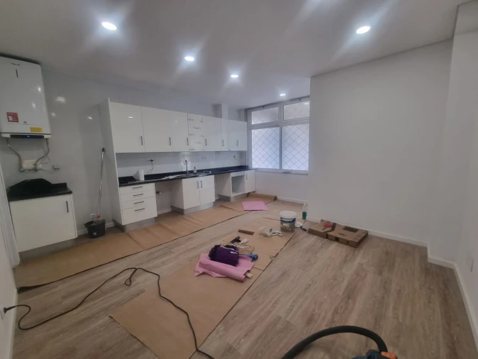 Apartamento T1 para Venda em Rio de Mouro Foto 5