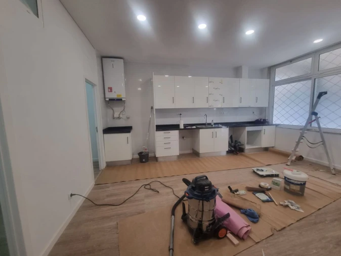 Apartamento T1 para Venda em Rio de Mouro Foto 6