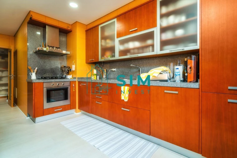 Apartamento T2 para Venda em Quarteira Foto 15