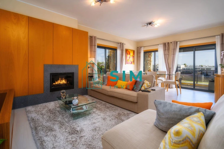 Apartamento T2 para Venda em Quarteira Foto 9