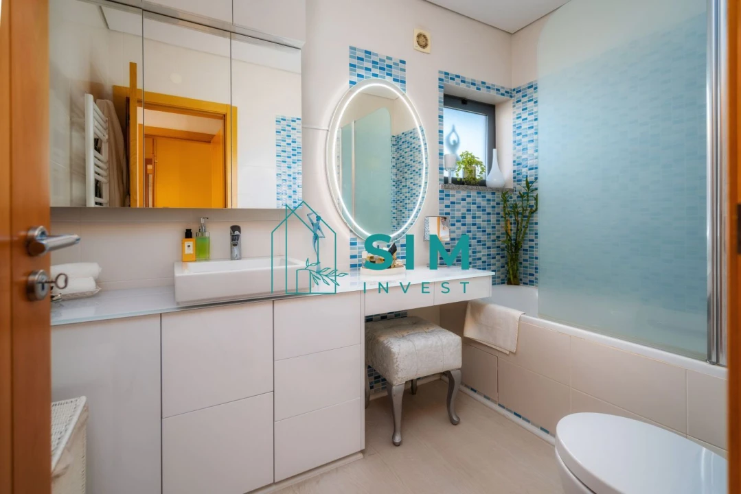 Apartamento T2 para Venda em Quarteira Foto 26