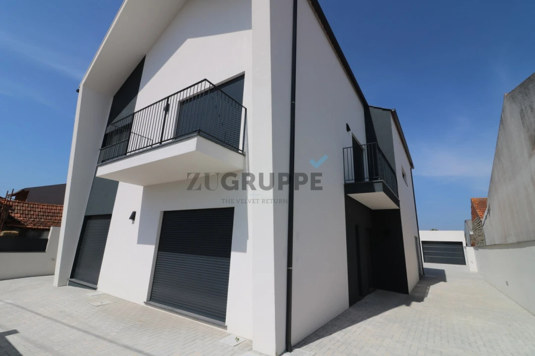 Moradia T4 para Venda em Santa Joana Foto 50