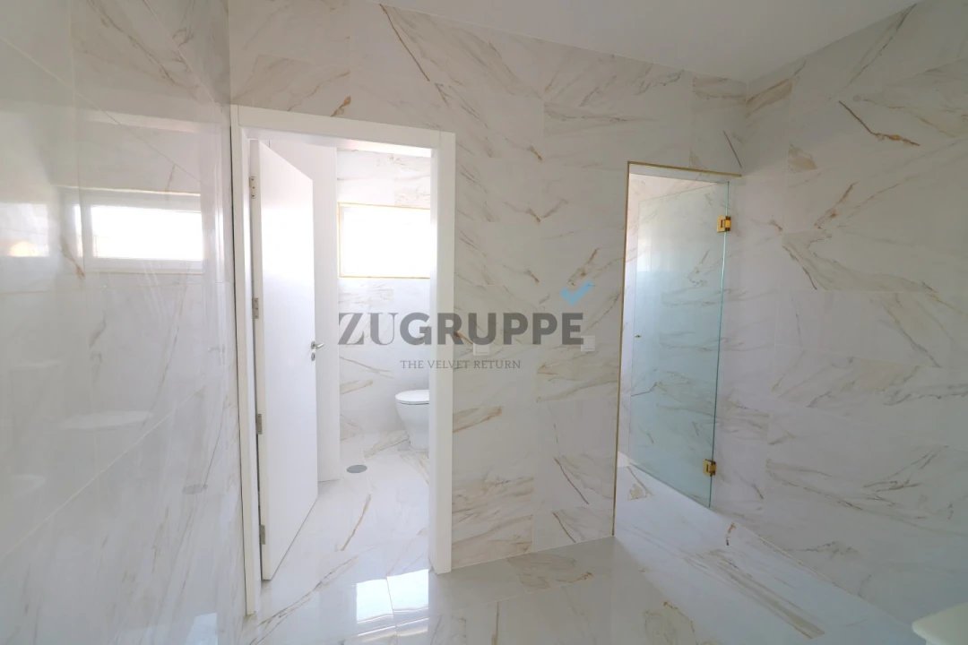 Moradia T4 para Venda em Santa Joana Foto 30