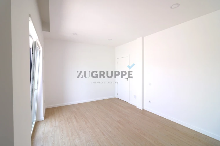 Moradia T4 para Venda em Santa Joana Foto 26