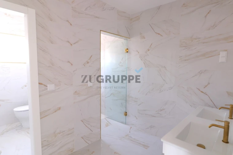 Moradia T4 para Venda em Santa Joana Foto 29