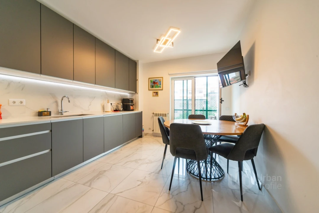 Apartamento T2 para Venda em Cascais e Estoril Foto 7