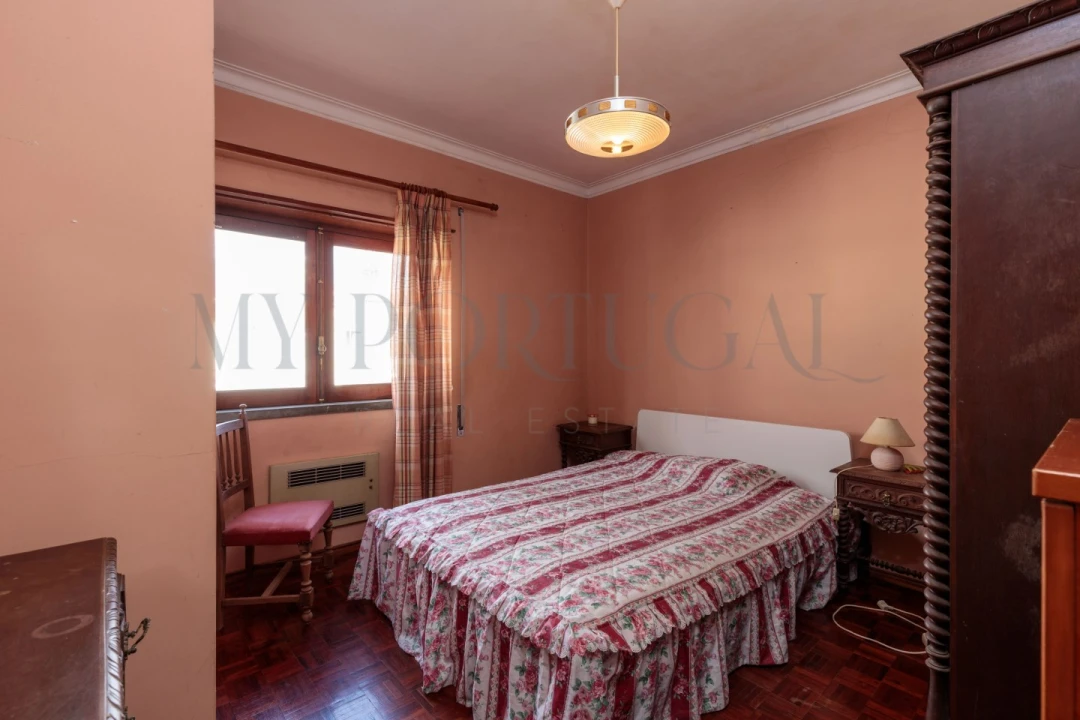 Moradia T4 para Venda em São Domingos de Rana Foto 17