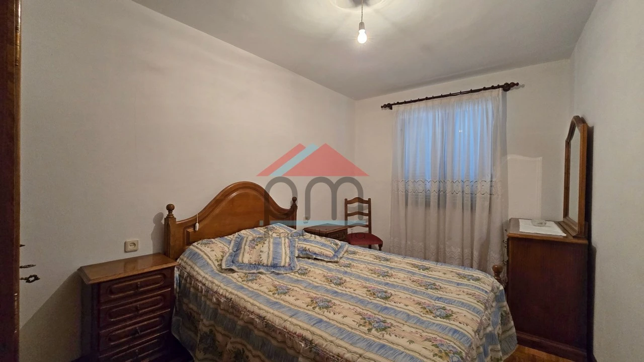 Moradia T4 para Venda em Merufe Foto 8