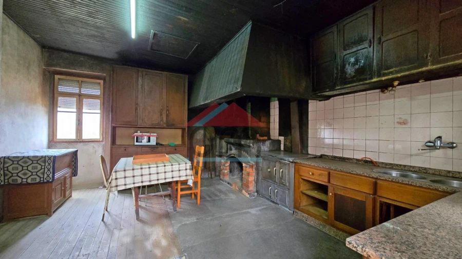 Moradia T4 para Venda em Merufe Foto 10