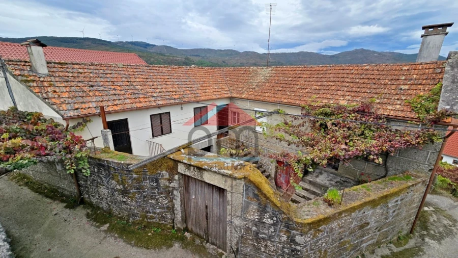 Moradia T4 para Venda em Merufe Foto 17