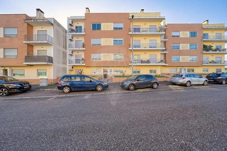 Apartamento T2 para Venda em Cartaxo e Vale da Pinta Foto 4