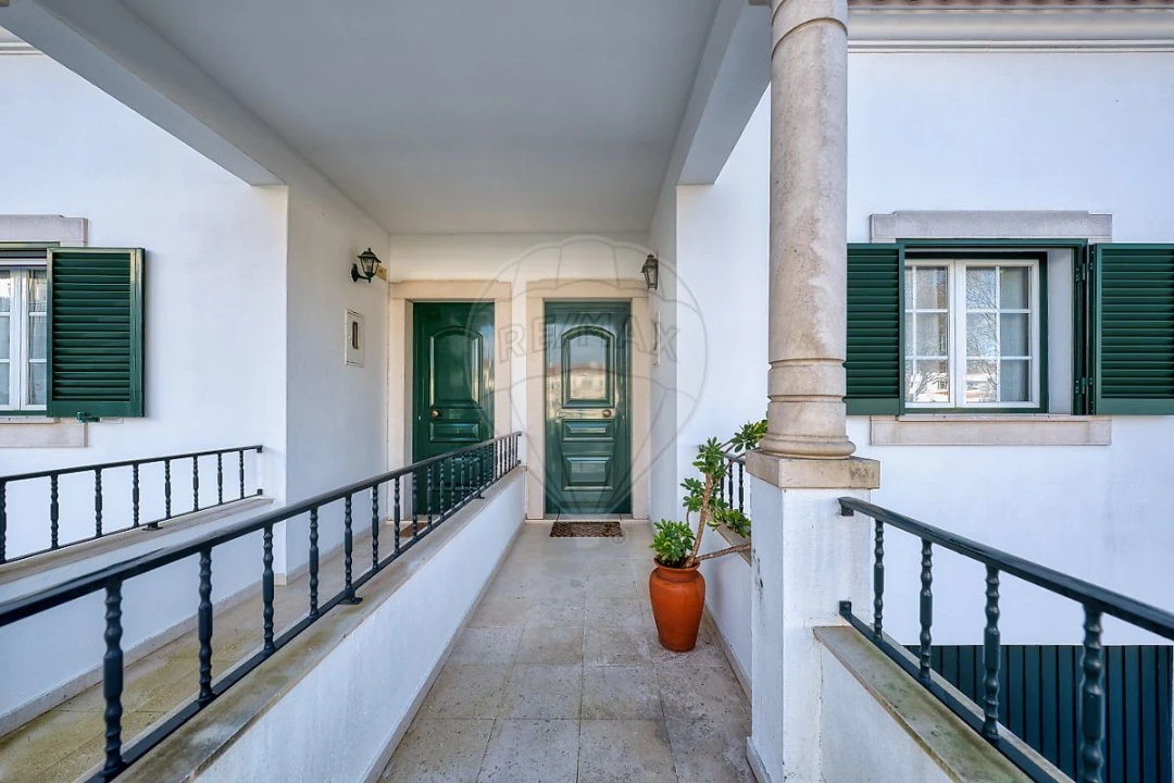 Moradia T3 para Venda em Almeirim Foto 5