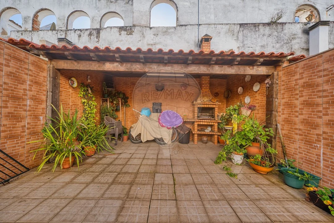 Moradia T3 para Venda em Almeirim Foto 24