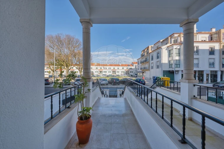 Moradia T3 para Venda em Almeirim Foto 6