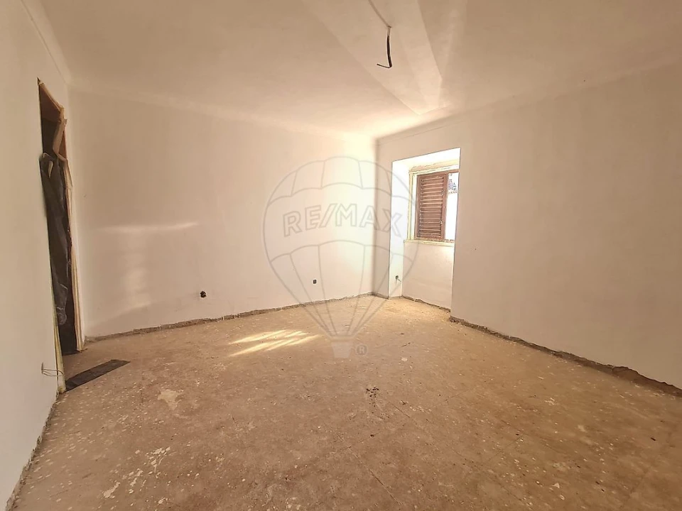 Moradia T2 para Venda em Aljustrel e Rio de Moinhos Foto 3