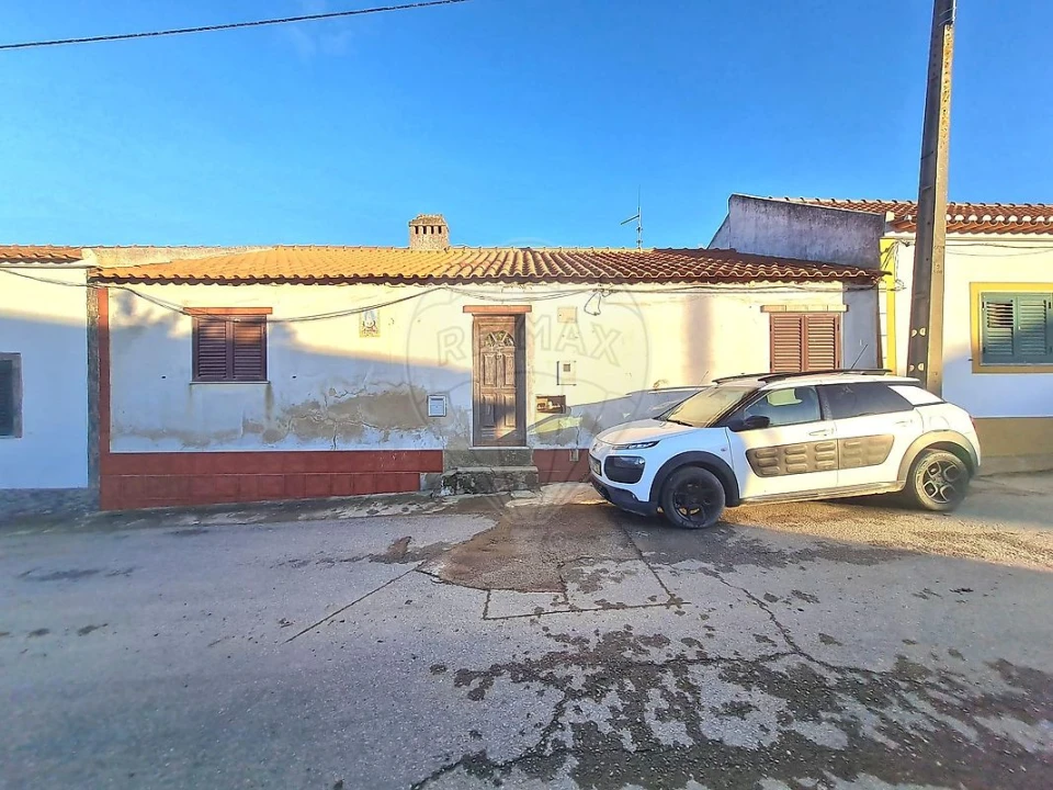 Moradia T2 para Venda em Aljustrel e Rio de Moinhos Foto 1
