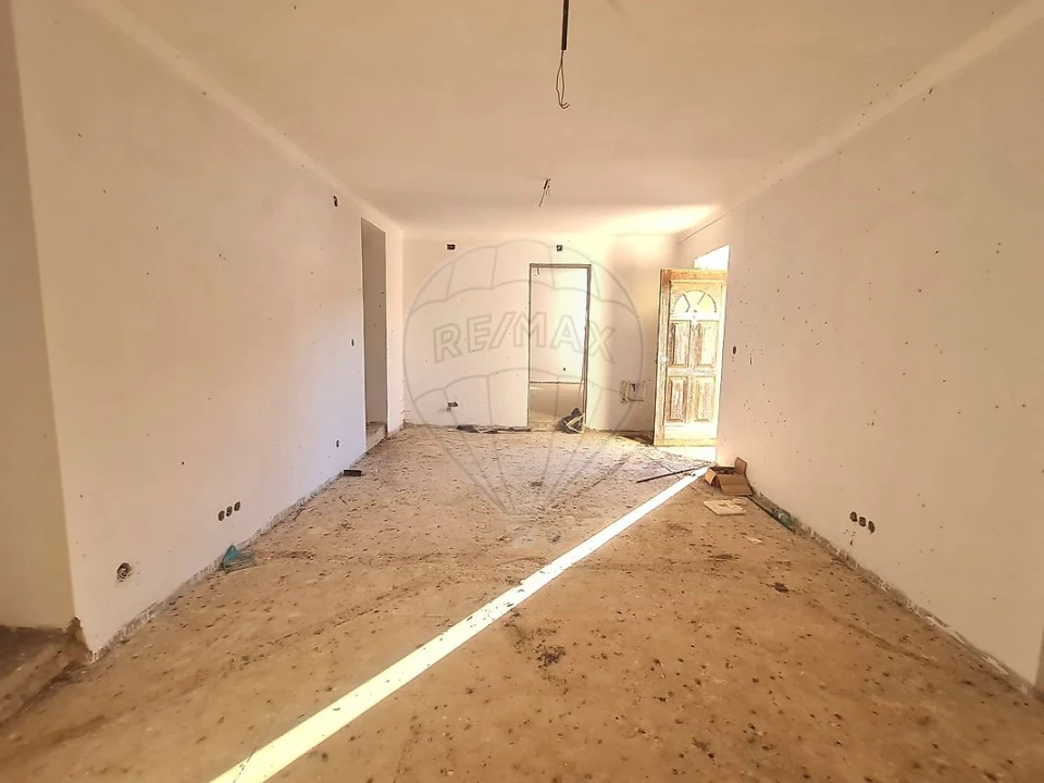 Moradia T2 para Venda em Aljustrel e Rio de Moinhos Foto 4