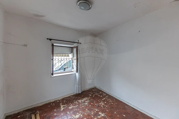 Moradia T2 para Venda em Gulpilhares e Valadares Foto 15