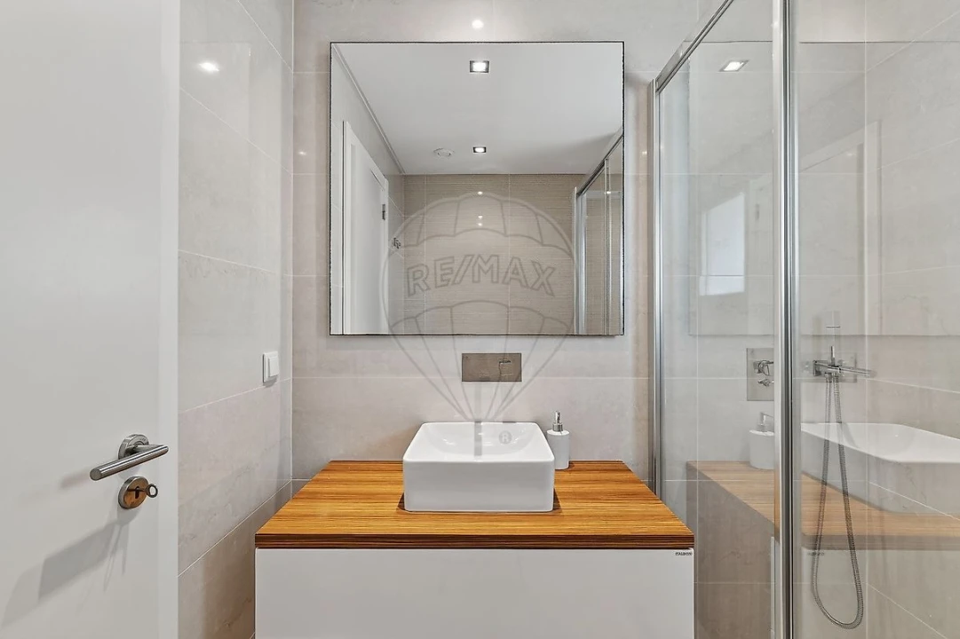 Apartamento T2 para Arrendamento em Odivelas Foto 25