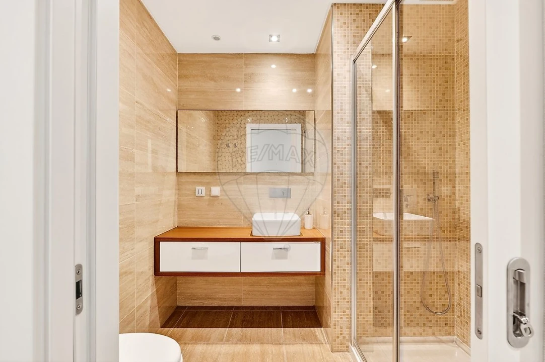 Apartamento T2 para Arrendamento em Odivelas Foto 24