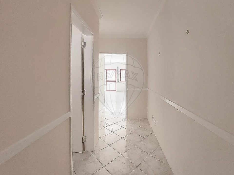 Apartamento T1 para Venda em São João das Lampas e Terrugem Foto 10