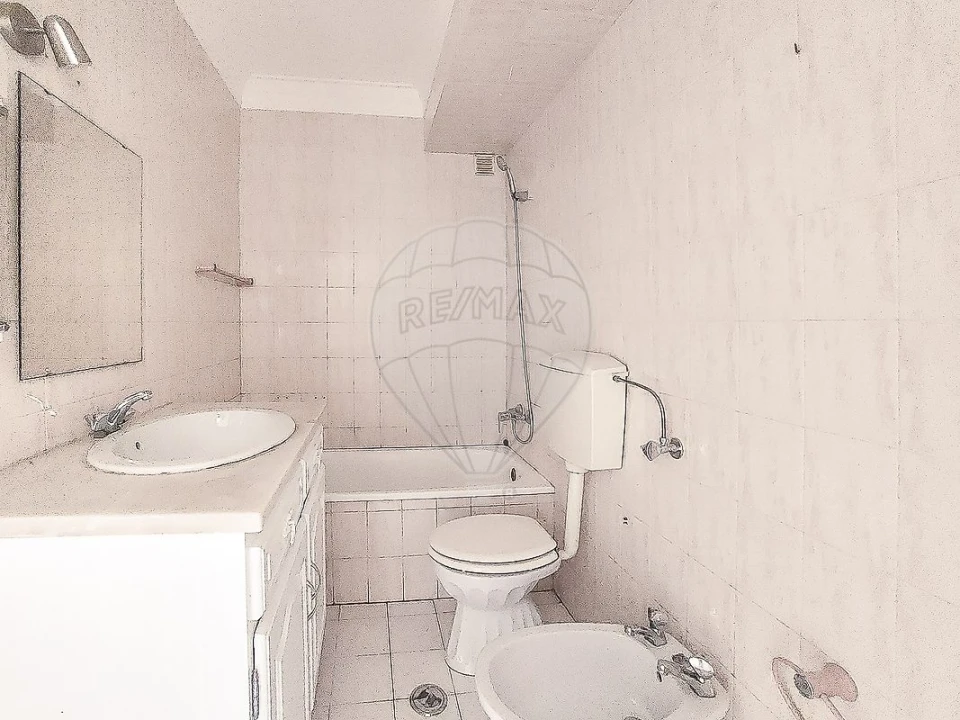 Apartamento T1 para Venda em São João das Lampas e Terrugem Foto 13