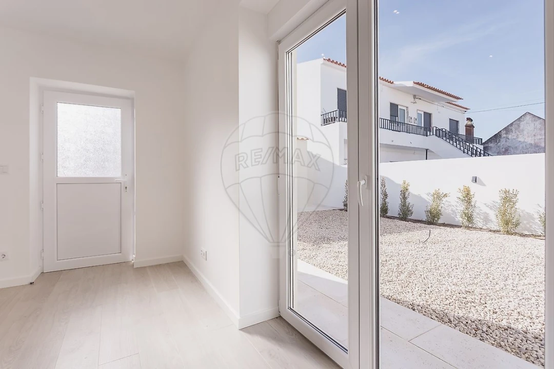 Moradia T2 para Venda em Ponte do Rol Foto 43