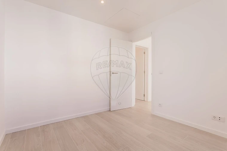 Moradia T2 para Venda em Ponte do Rol Foto 23