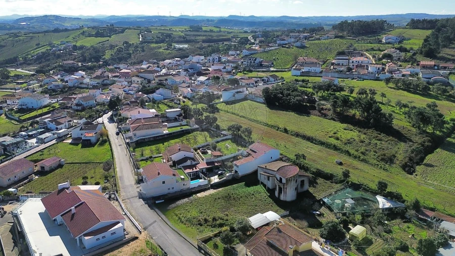 Moradia T4 para Venda em Ponte do Rol Foto 5