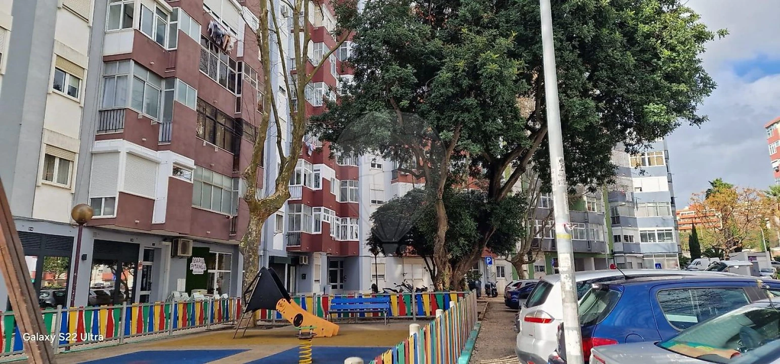 Apartamento T1 para Venda em Oeiras e São Julião da Barra, Paço de Arcos e Caxias Foto 1